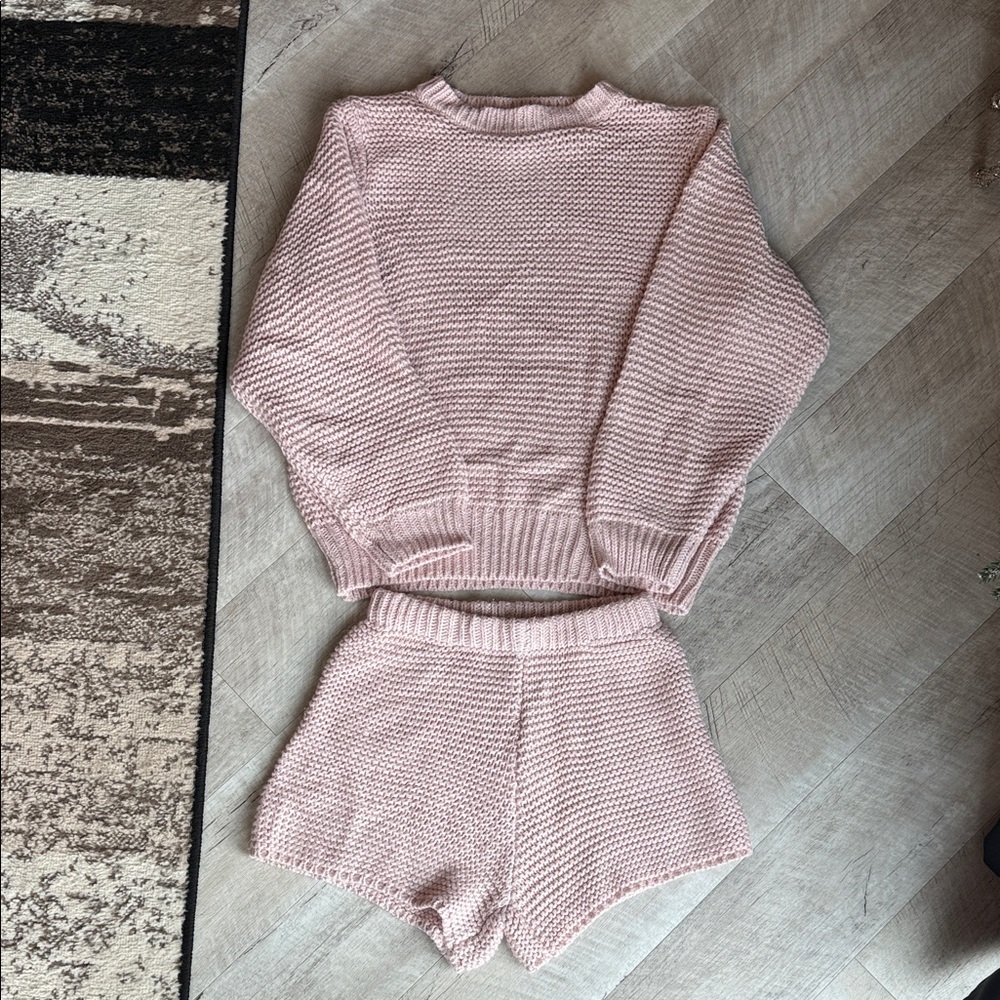 Sabo Skirt Pink Knit Sweater and Shorts Set